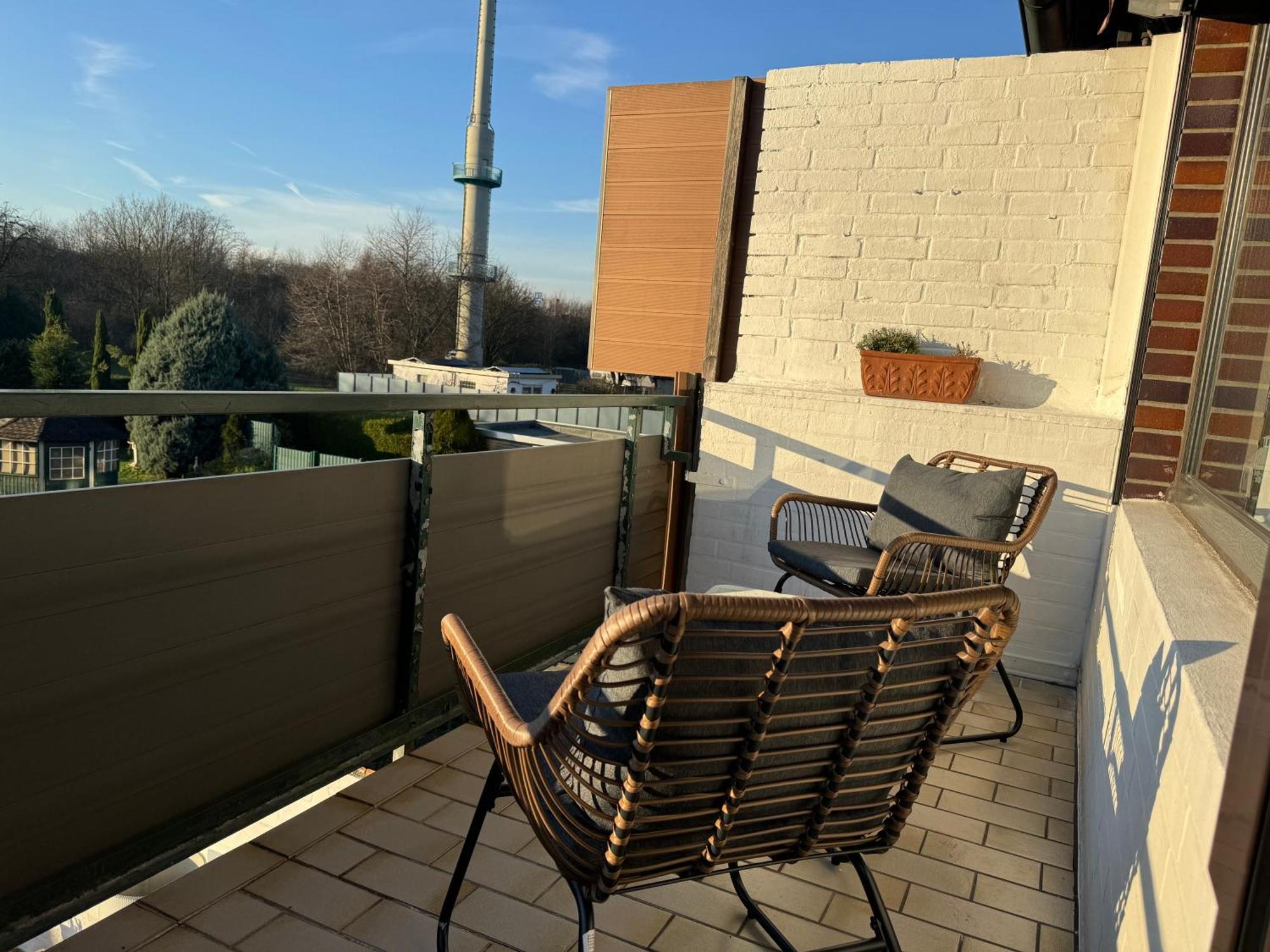 Ruhrpott Residenz - 3 Zimmer Suite - 70Qm Mit Balkon Oberhausen  Bagian luar foto