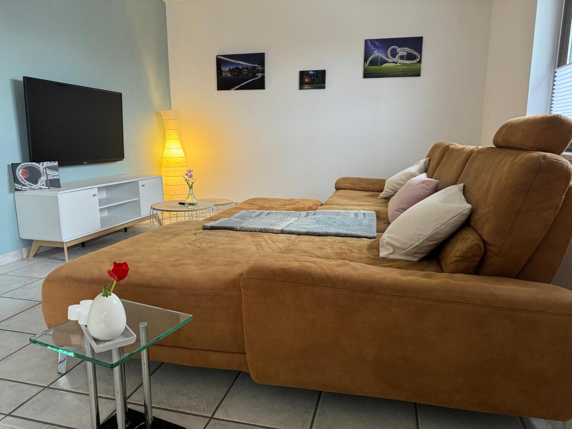 Ruhrpott Residenz - 3 Zimmer Suite - 70Qm Mit Balkon Oberhausen  Bagian luar foto