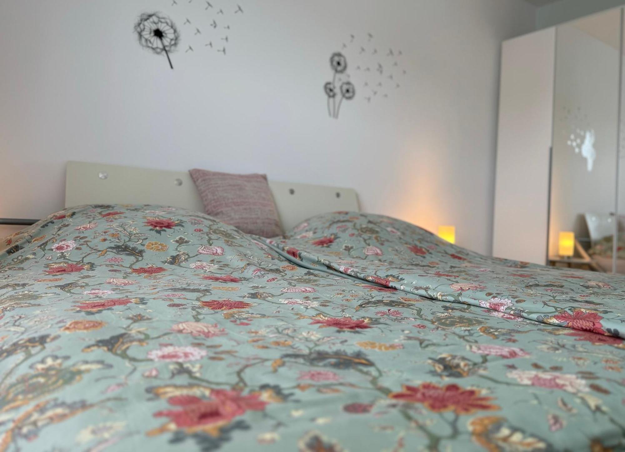 Ruhrpott Residenz - 3 Zimmer Suite - 70Qm Mit Balkon Oberhausen  Bagian luar foto